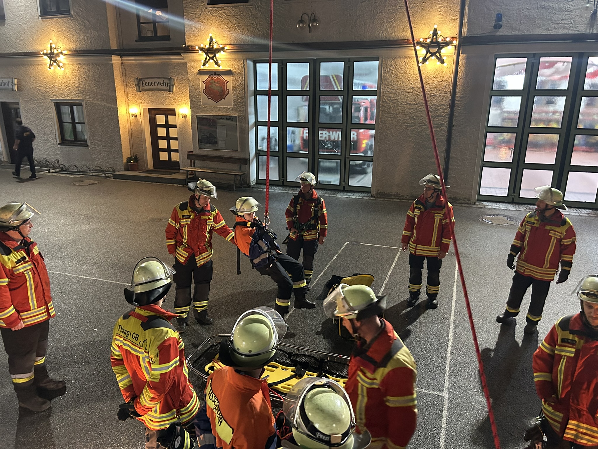 Löschgruppenübung zur Höhenrettung