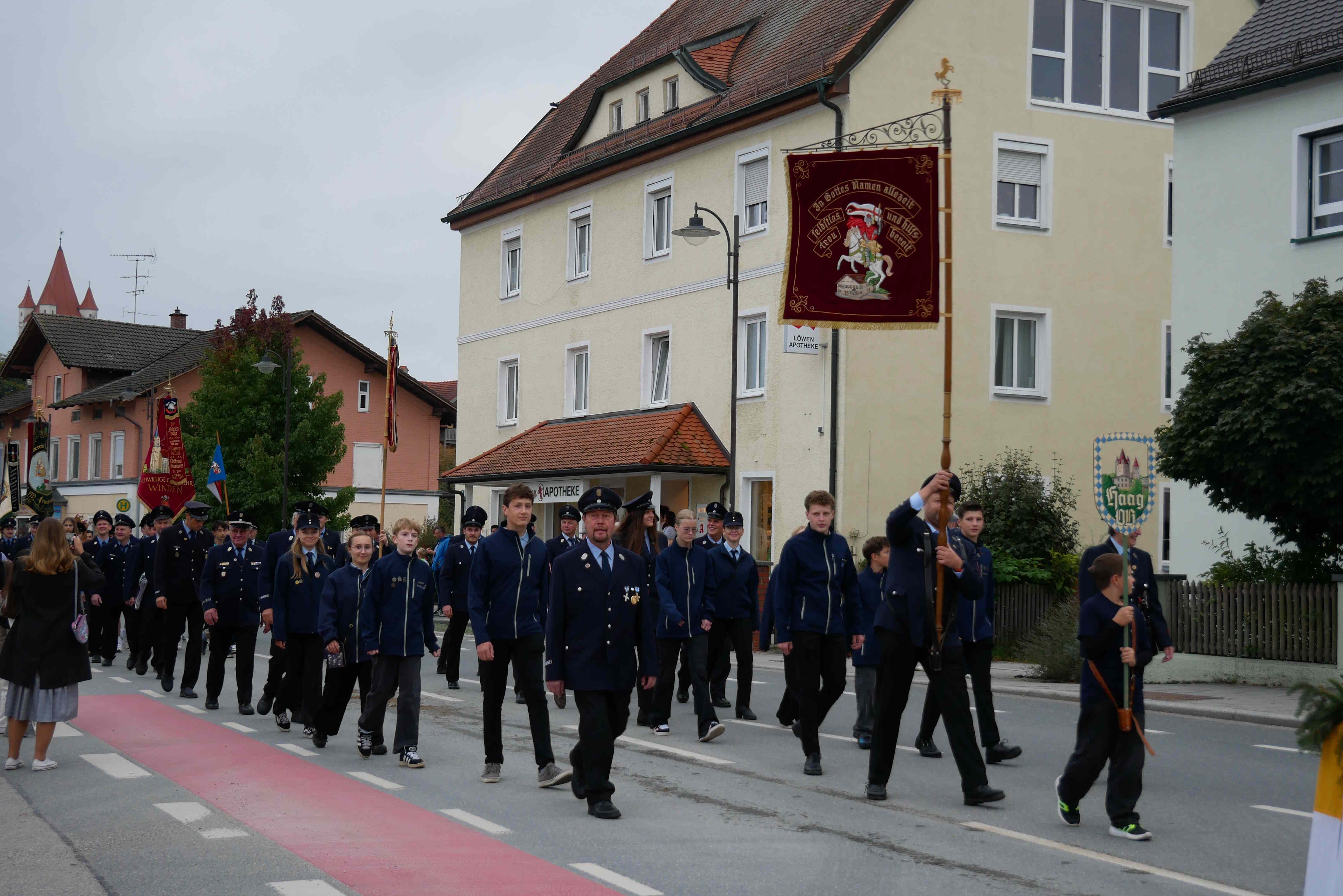 Herbstfesteinzug 2025